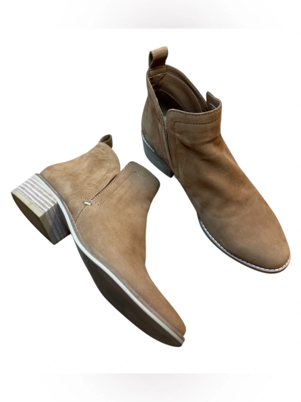 Dolce Vita Brown Leather Women’s Ankle Boots Low Heel Chelsea Bootie, Size 8 EUC